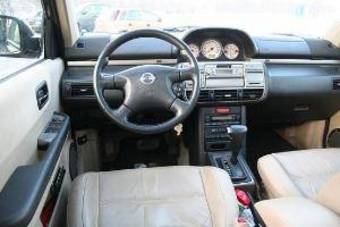 2002 Nissan X-Trail Pictures