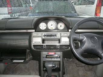 2002 Nissan X-Trail Pictures