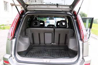 2002 Nissan X-Trail Images