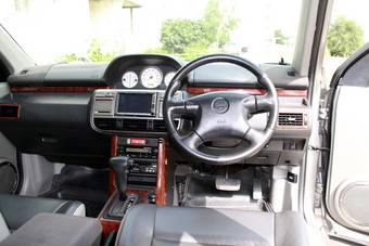 2002 Nissan X-Trail Pictures
