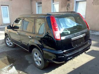 2002 Nissan X-Trail Photos