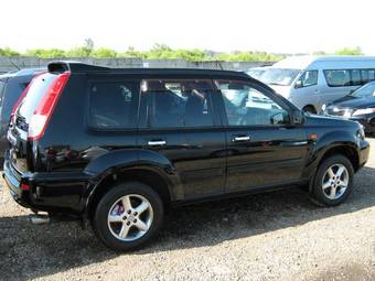 2002 Nissan X-Trail Pictures