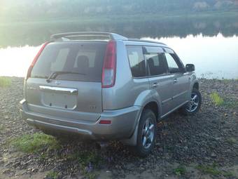 2002 Nissan X-Trail Pictures