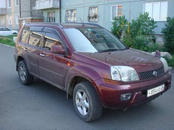 2002 Nissan X-Trail Photos