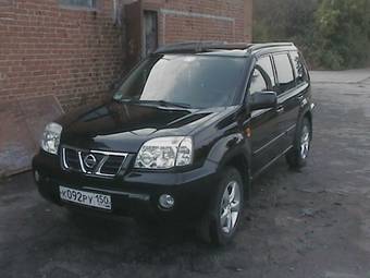 2002 Nissan X-Trail Photos