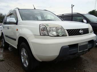 2002 Nissan X-Trail Pics