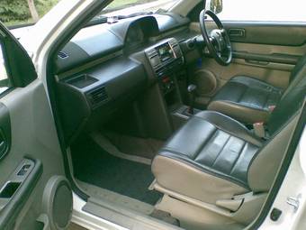 2002 Nissan X-Trail Pictures