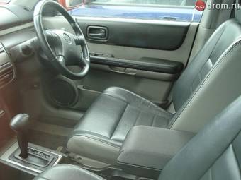 2002 Nissan X-Trail Photos