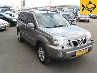 2002 Nissan X-Trail Photos