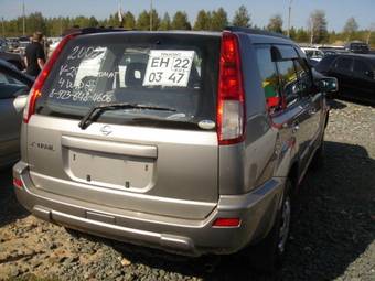 2002 Nissan X-Trail Photos