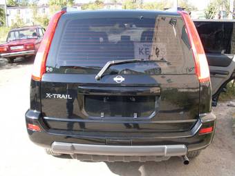 2002 Nissan X-Trail Photos