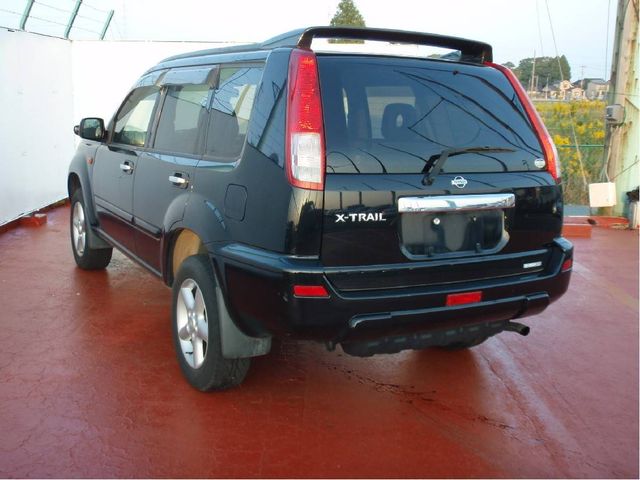 2003 Nissan X-Trail