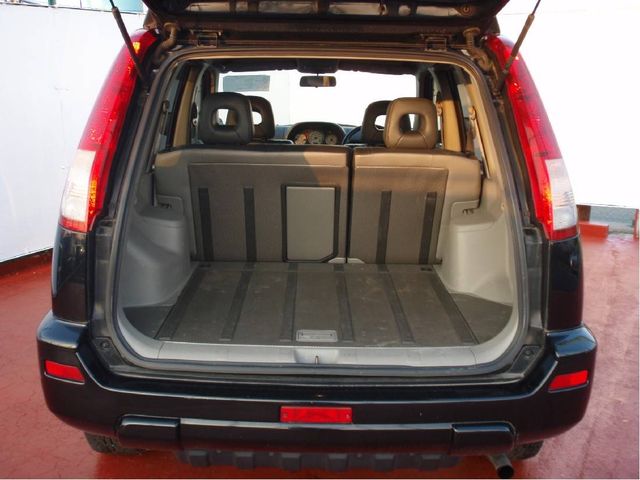 2003 Nissan X-Trail