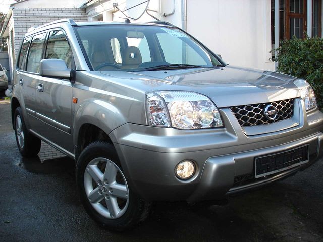 2003 Nissan X-Trail