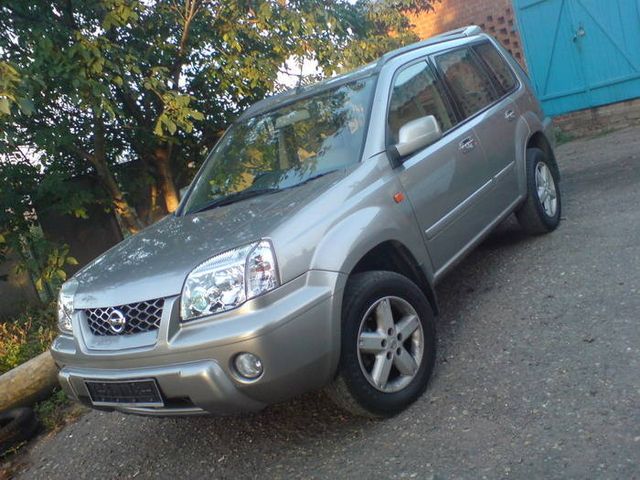 2003 Nissan X-Trail