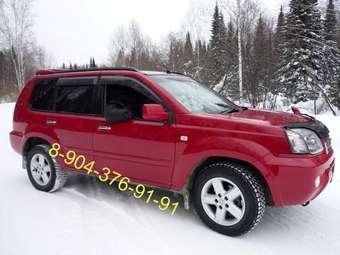 2003 Nissan X-Trail Photos