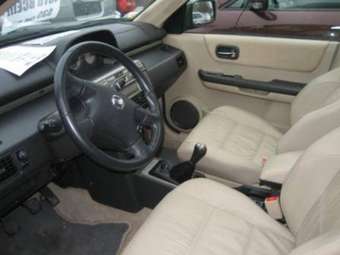 2003 Nissan X-Trail Pictures