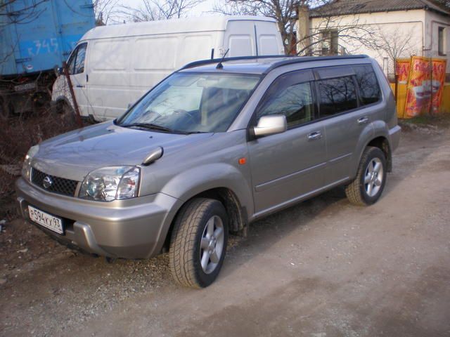 2003 Nissan X-Trail