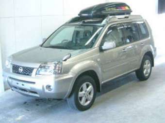 2003 Nissan X-Trail Photos