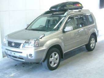 2003 Nissan X-Trail Photos