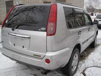 2003 Nissan X-Trail Pictures