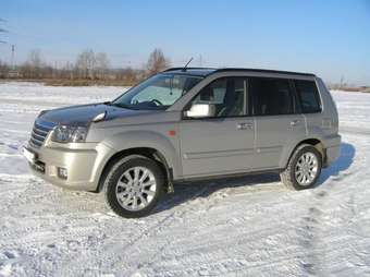 2003 Nissan X-Trail Pictures