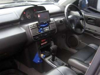 2003 Nissan X-Trail Pictures