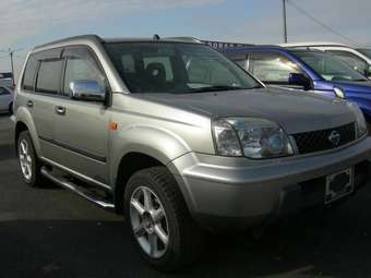 2003 Nissan X-Trail Photos