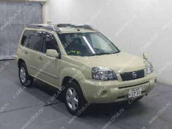 2003 Nissan X-Trail Photos