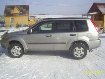 2003 Nissan X-Trail Photos