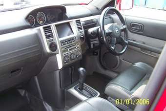 2003 Nissan X-Trail Photos