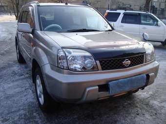 2003 Nissan X-Trail Images