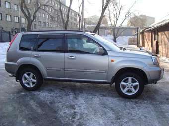 2003 Nissan X-Trail Pictures