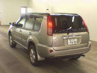 2003 Nissan X-Trail Photos