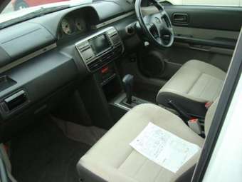 2003 Nissan X-Trail Pictures