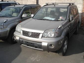 2003 Nissan X-Trail Images