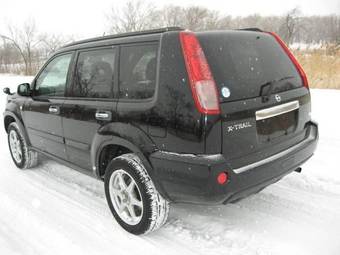 2003 Nissan X-Trail Photos