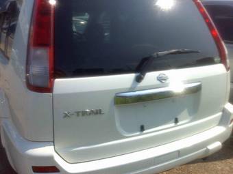 2003 Nissan X-Trail Photos