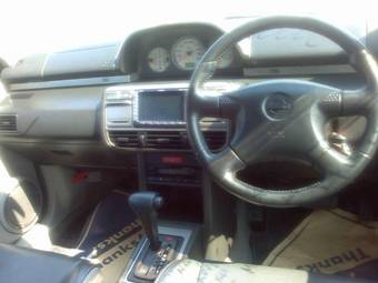 2003 Nissan X-Trail Photos