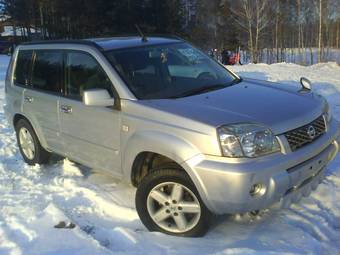 2003 Nissan X-Trail Photos