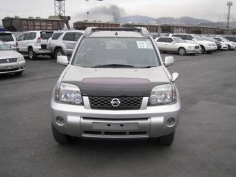 2003 Nissan X-Trail Photos