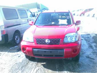 2003 Nissan X-Trail Photos