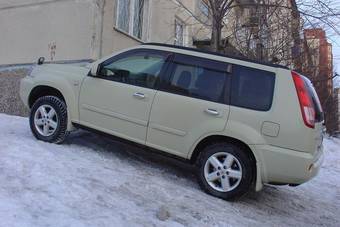 2003 Nissan X-Trail Images