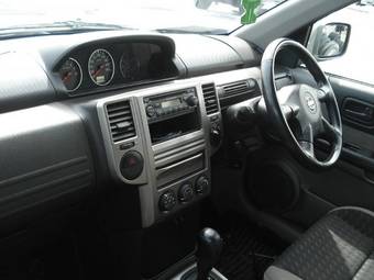 2003 Nissan X-Trail Pictures