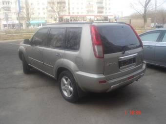 2003 Nissan X-Trail Pictures