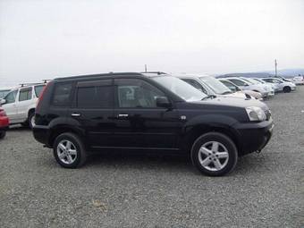 2003 Nissan X-Trail Images