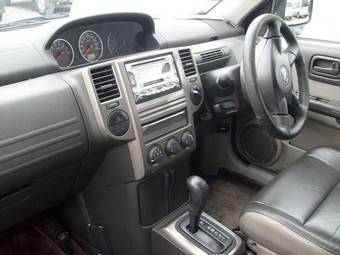 2003 Nissan X-Trail Pictures