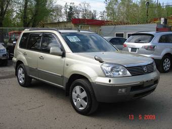 2003 Nissan X-Trail Photos