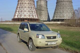 2003 Nissan X-Trail Photos