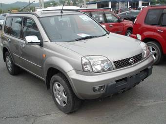 2003 Nissan X-Trail Pictures